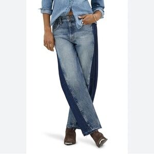 OAT cloud lux wide leg fit and flare jeans size 10/30